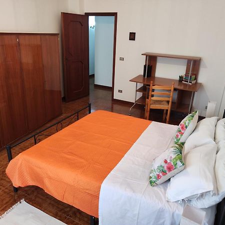 Apartamento Panoramico Wifi Tv Centro Storico Casteldaccia Exterior foto